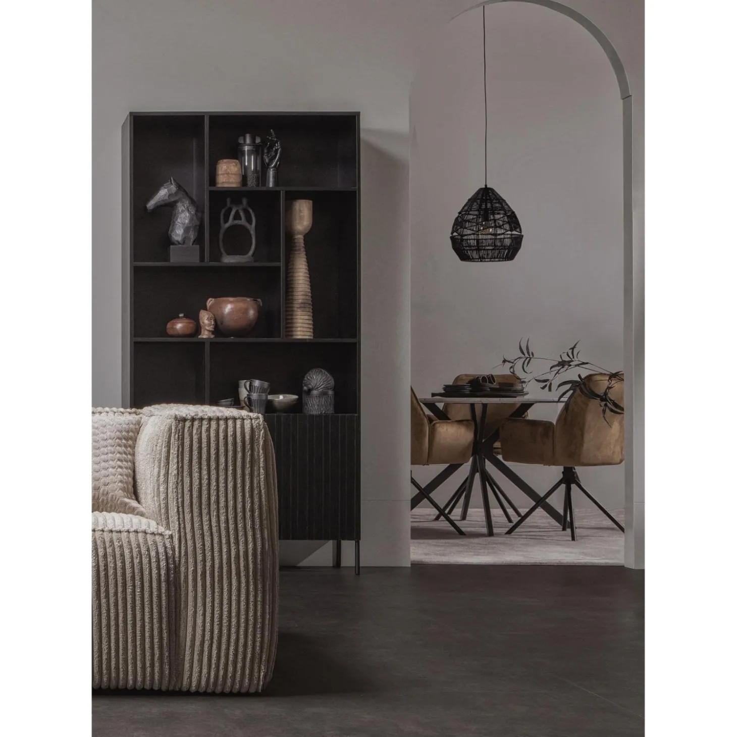 bean-35-zits-bank-ribstof-trav-mQzUWYYQ-4.webp Clearance WOOOD Bean 3,5-zits Bank Ribstof Travertin