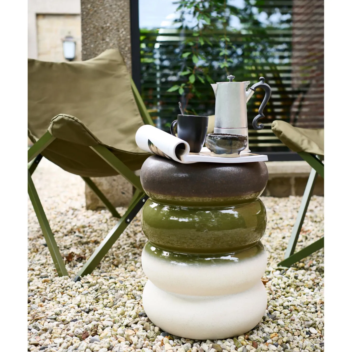 bulb-bijzettafel-keramiek-groe-rlfSfamy-1.webp Outlet WOOOD Bulb Bijzettafel Keramiek Groen 44x34ø Cm