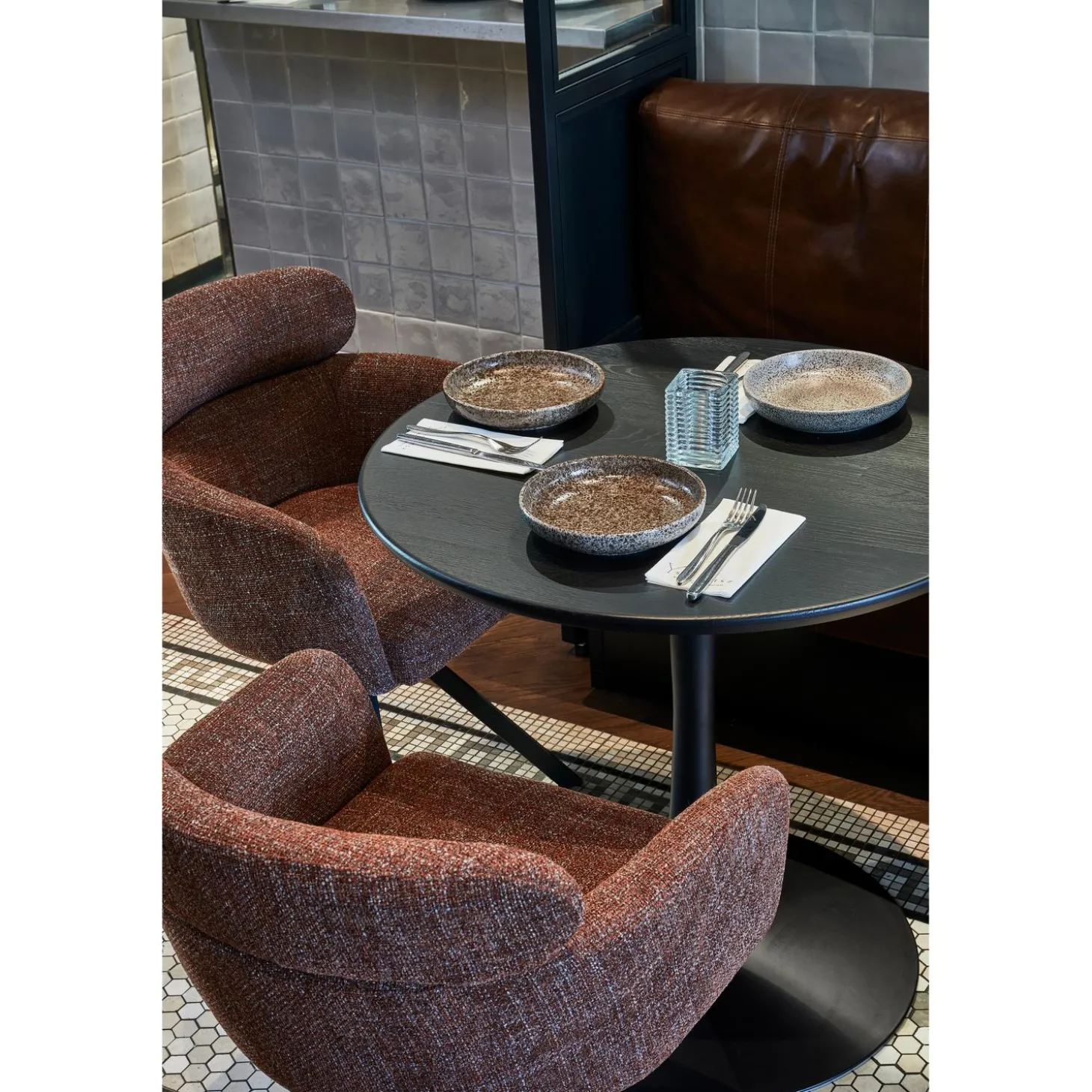 fenne-draaibare-eetkamerstoel-OGIqCJNa-2.webp Sale WOOOD Fenne Draaibare Eetkamerstoel Geweven Stof Kastanje Kastanjebruin