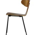 form-houten-stoel-met-metalen-FaPjHgzx-0.webp