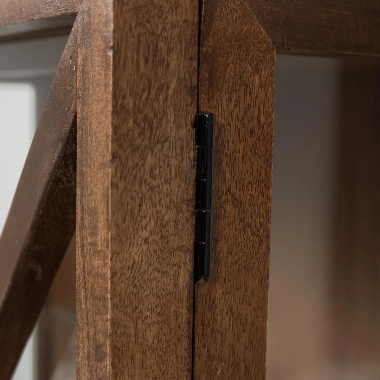 kella-1-deurs-kast-mango-hout-TgxrioGp-6.webp Hot WOOOD Kella 1-deurs Kast Mango Hout Bruin