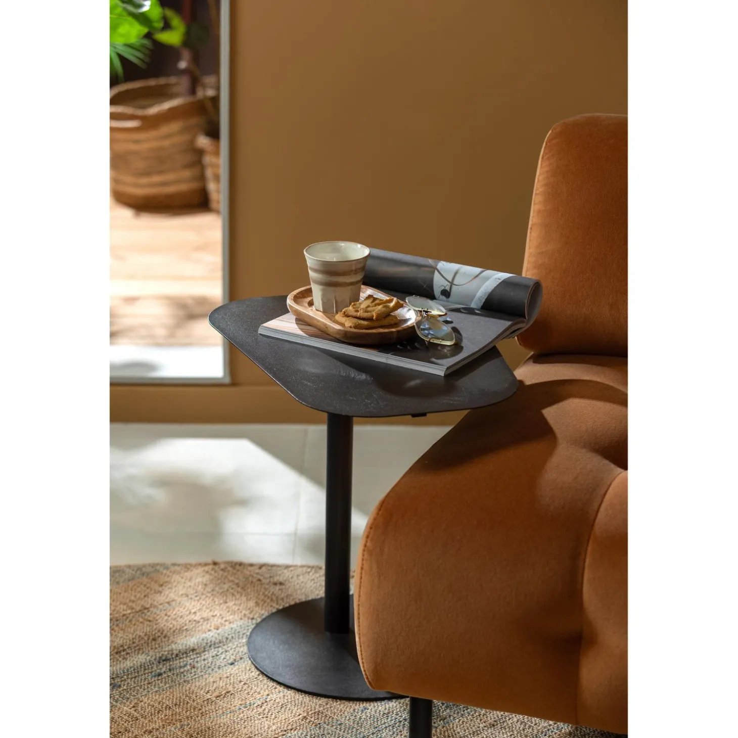 lia-bijzettafel-metaal-zwart-CtduWmDu-1.webp Clearance WOOOD Lia Bijzettafel Metaal Zwart