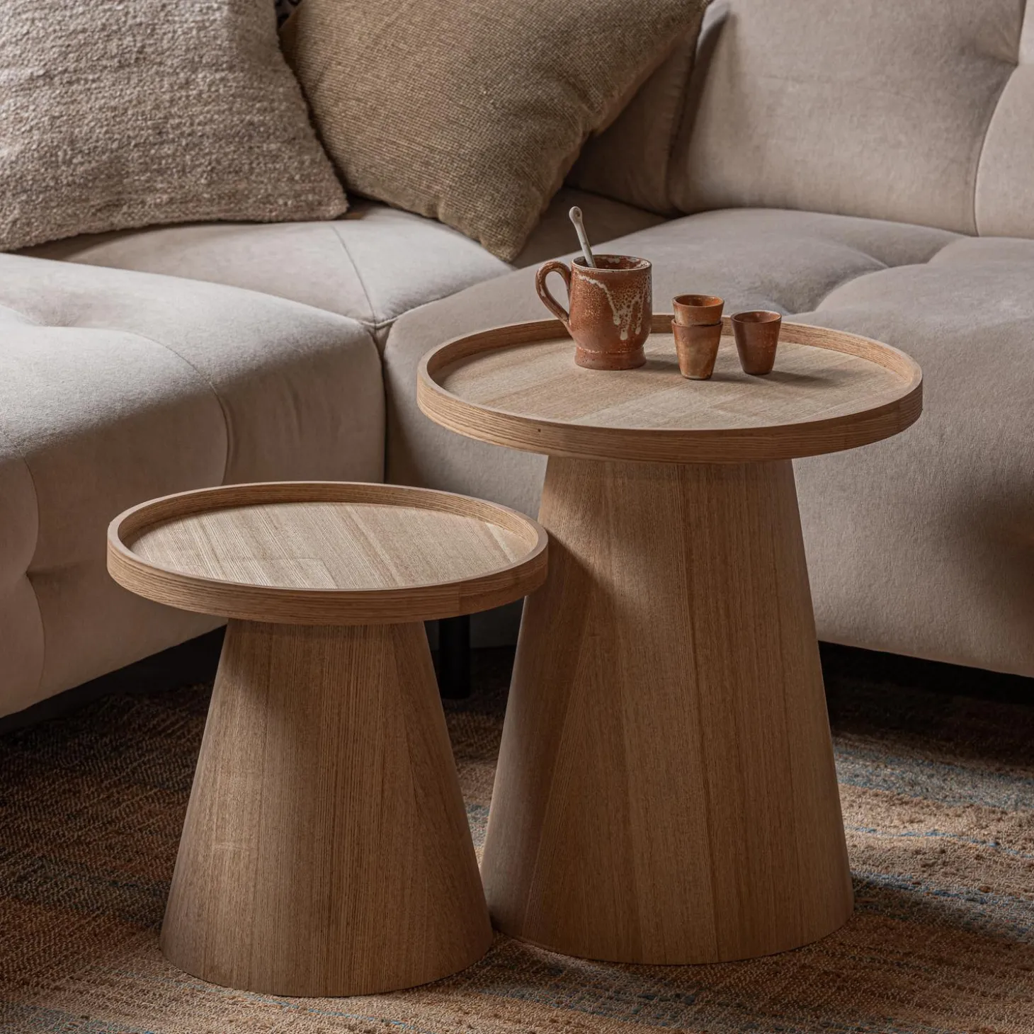 maud-bijzettafel-conisch-hout-cULcPwhw-1.webp Hot WOOOD Maud Bijzettafel Conisch Hout Naturel 50xø45 Cm