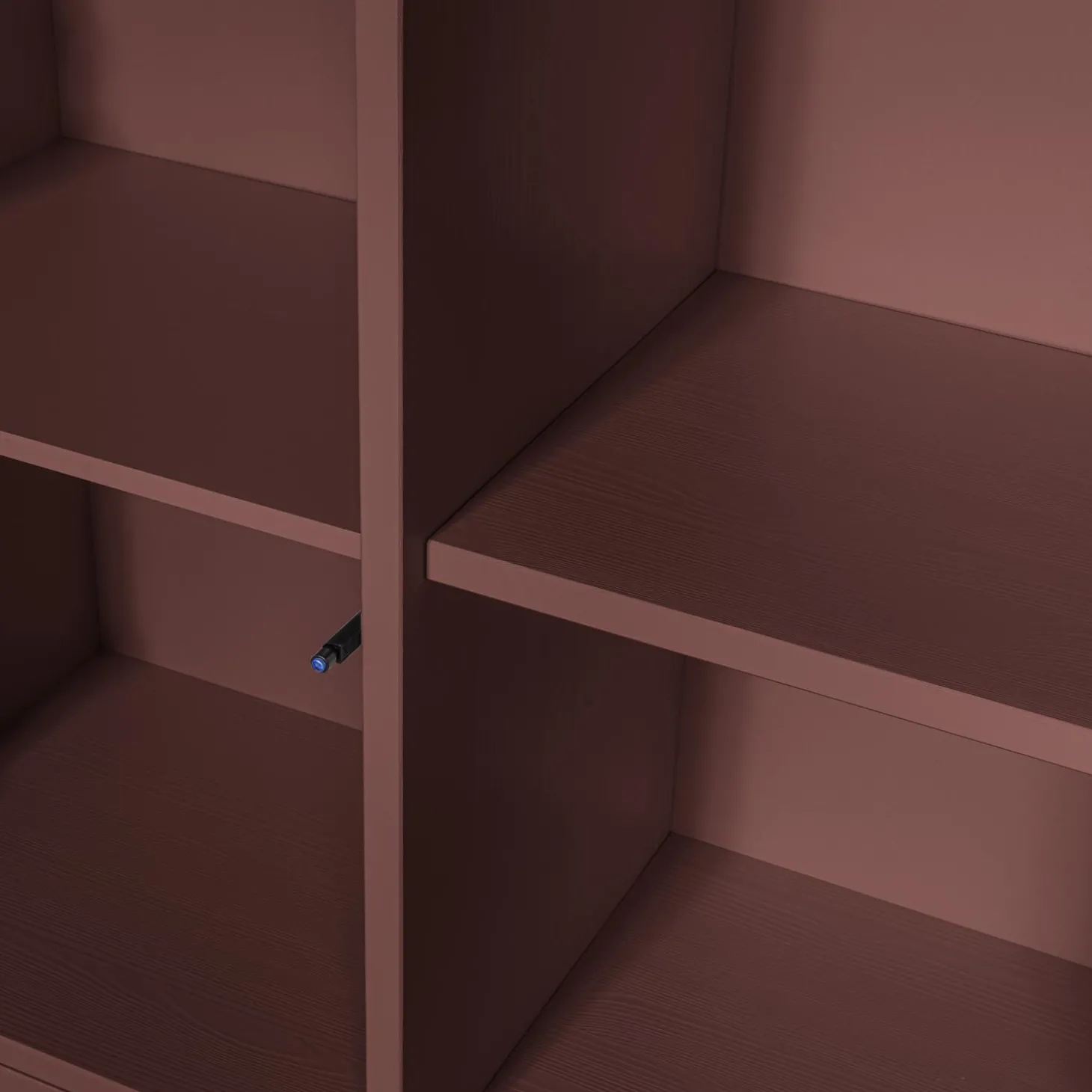 merel-opbergkast-grenen-bordea-YSapRUOx-7.webp Best WOOOD Merel Opbergkast Grenen Rood Bordeaux