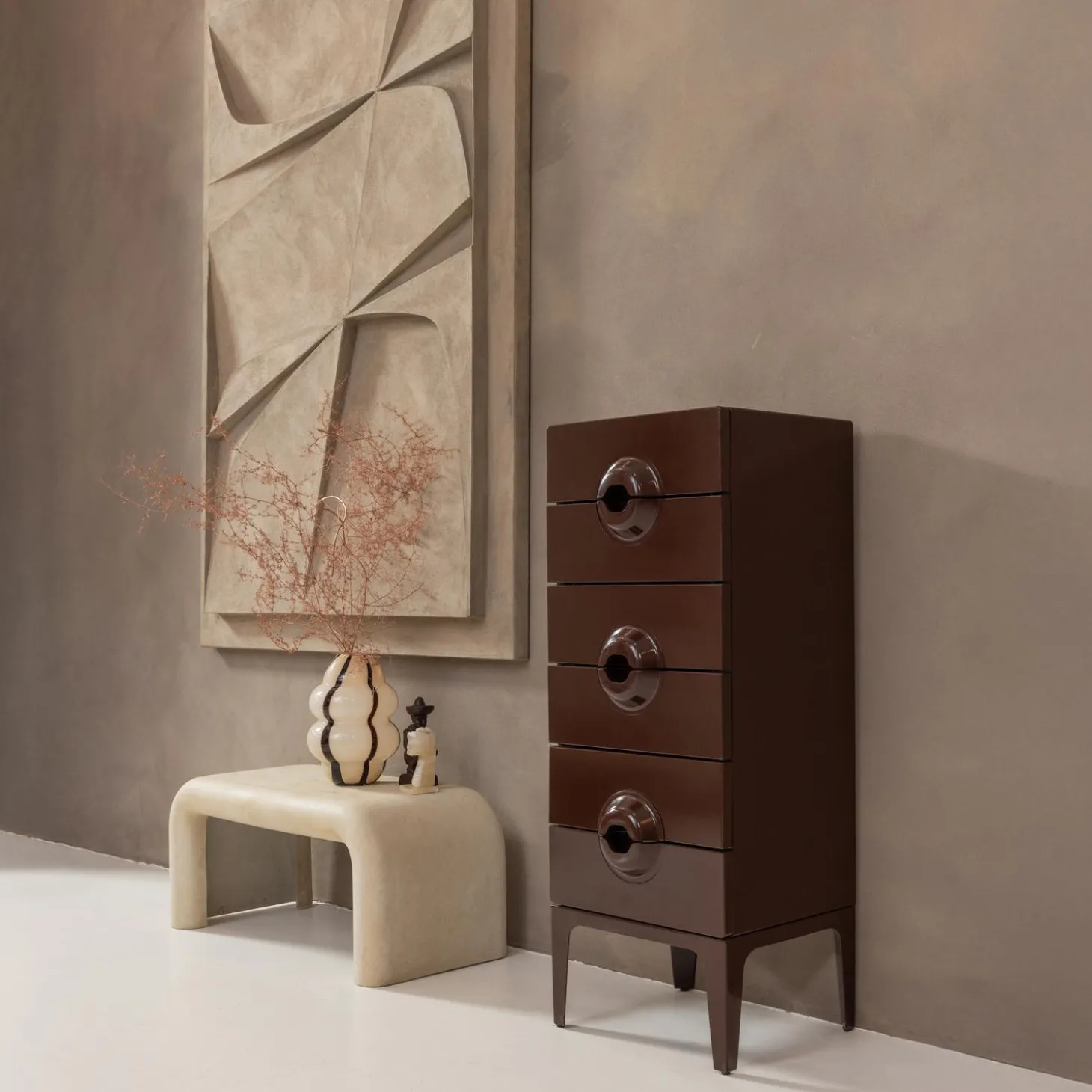 merge-ladekast-6-lades-hout-br-FtSRxVbb-2.webp Outlet WOOOD Merge Ladekast 6 Lades Hout Bruin/rood