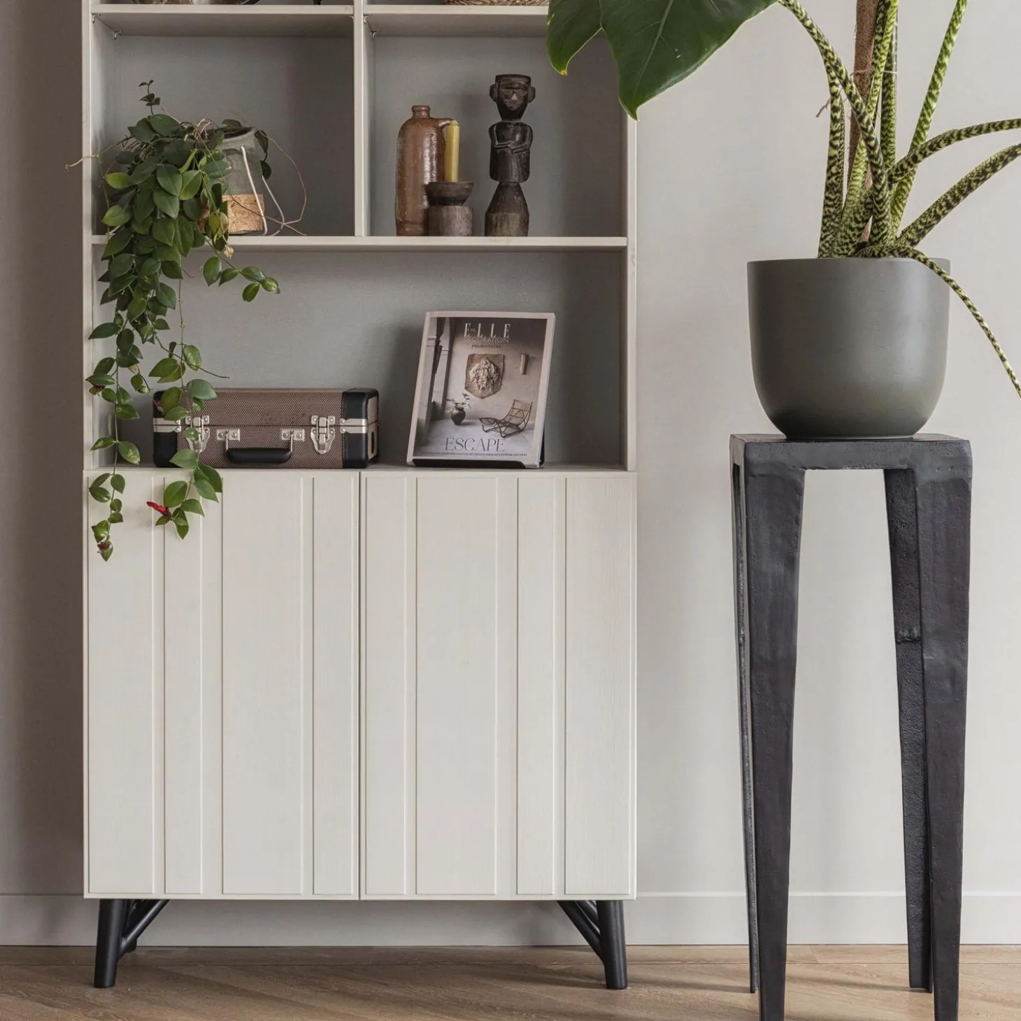 miller-2-deurs-opbergkast-gren-GWhddpgQ-2.webp Hot WOOOD Miller 2-deurs Opbergkast Grenen Dust