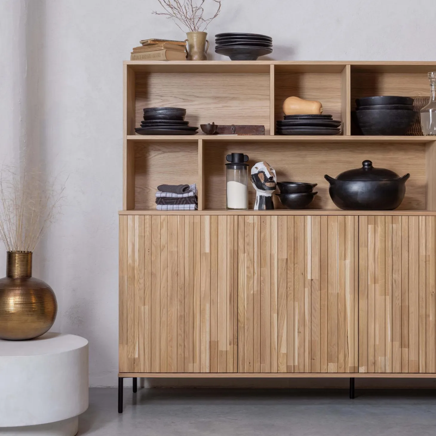 new-gravure-dressoir-200-cm-ei-AZglxxHf-2.webp Hot WOOOD New Gravure Dressoir 200 Cm Eiken Blanke Lak Naturel