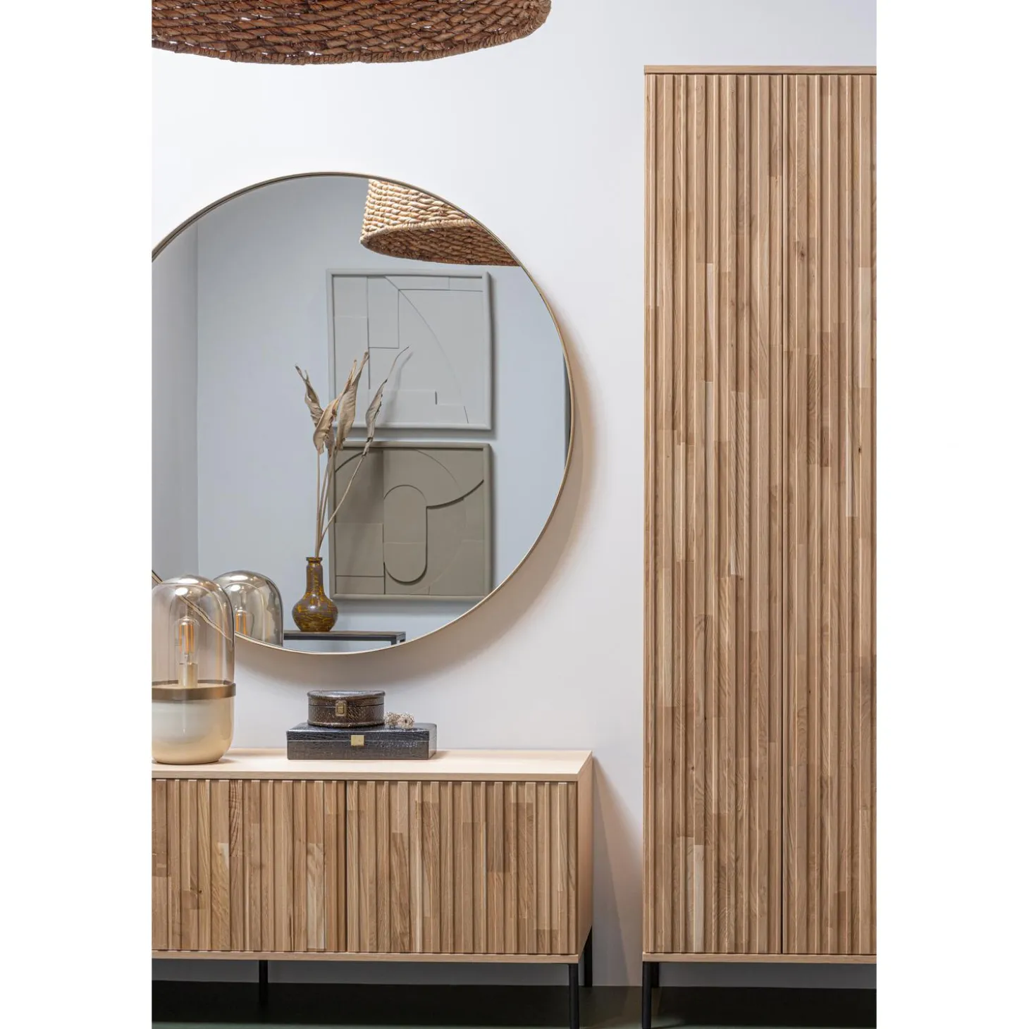 new-gravure-hoge-kast-met-lade-rBJYwhBk-2.webp Outlet WOOOD New Gravure Hoge Kast Met Lade Eiken Blanke Lak Naturel