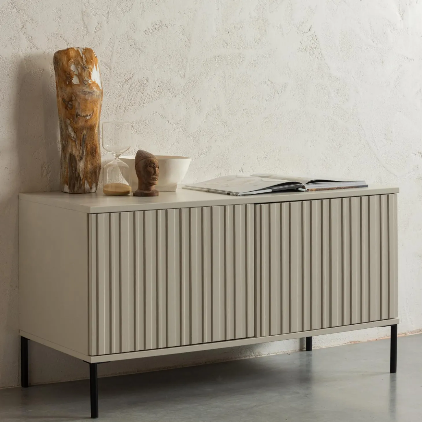 new-gravure-tv-meubel-100-cm-g-hJgxcqEO-2.webp Hot WOOOD New Gravure Tv Meubel 100 Cm Grenen Dust