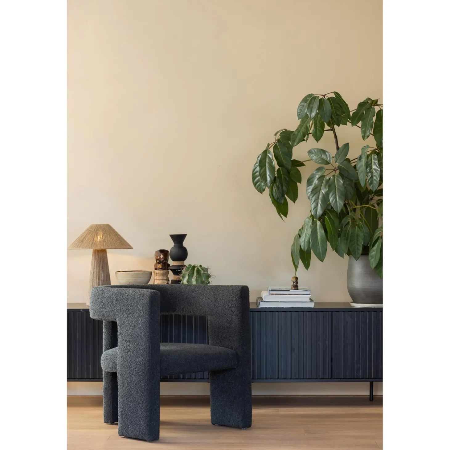 new-gravure-tv-meubel-150-cm-g-AyoGQspg-3.webp New WOOOD New Gravure Tv Meubel 150 Cm Grenen Zwart