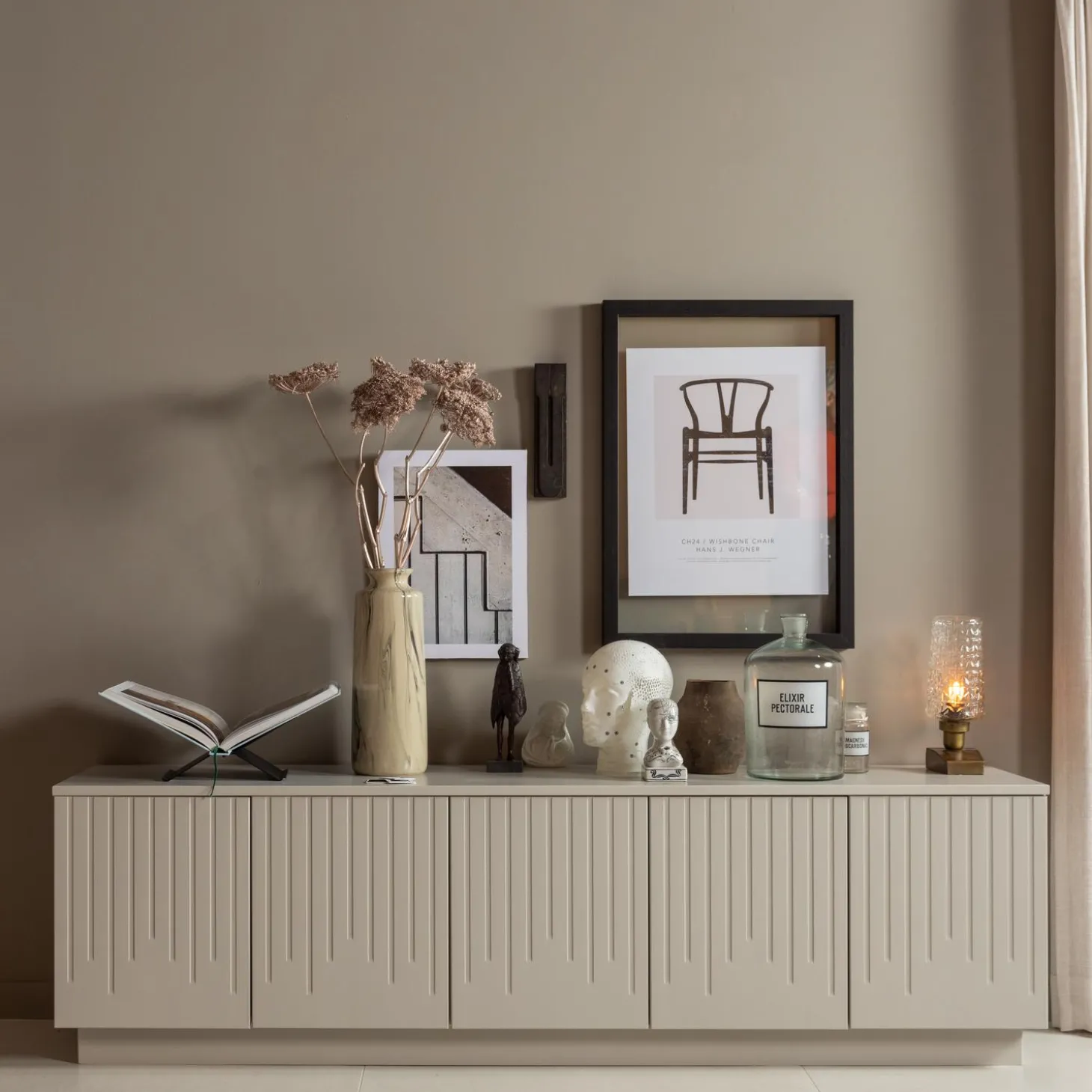 pencil-tv-meubel-grenen-mist-EcwDCwbp-2.webp New WOOOD Pencil Tv Meubel Grenen Mist