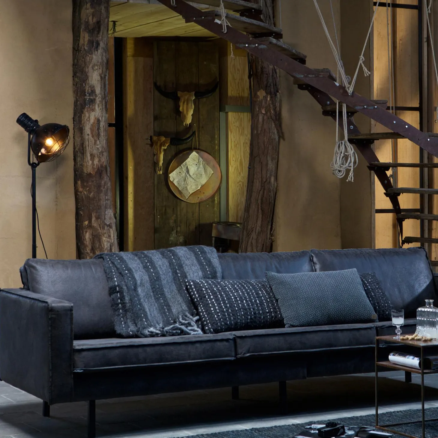 rodeo-3-zits-bank-ecoleer-zwar-IKaTOJLJ-2.webp Best WOOOD Rodeo 3-zits Bank Ecoleer Zwart