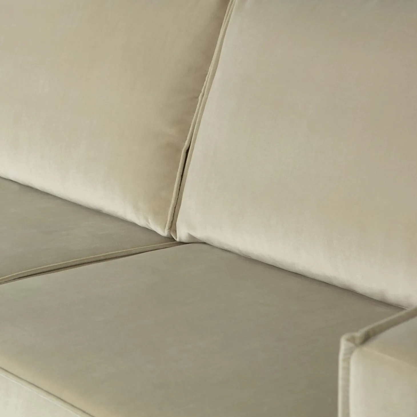 rodeo-chaise-longue-links-velv-fPMSGmkj-3.webp New WOOOD Rodeo Chaise Longue Links Velvet Pistache