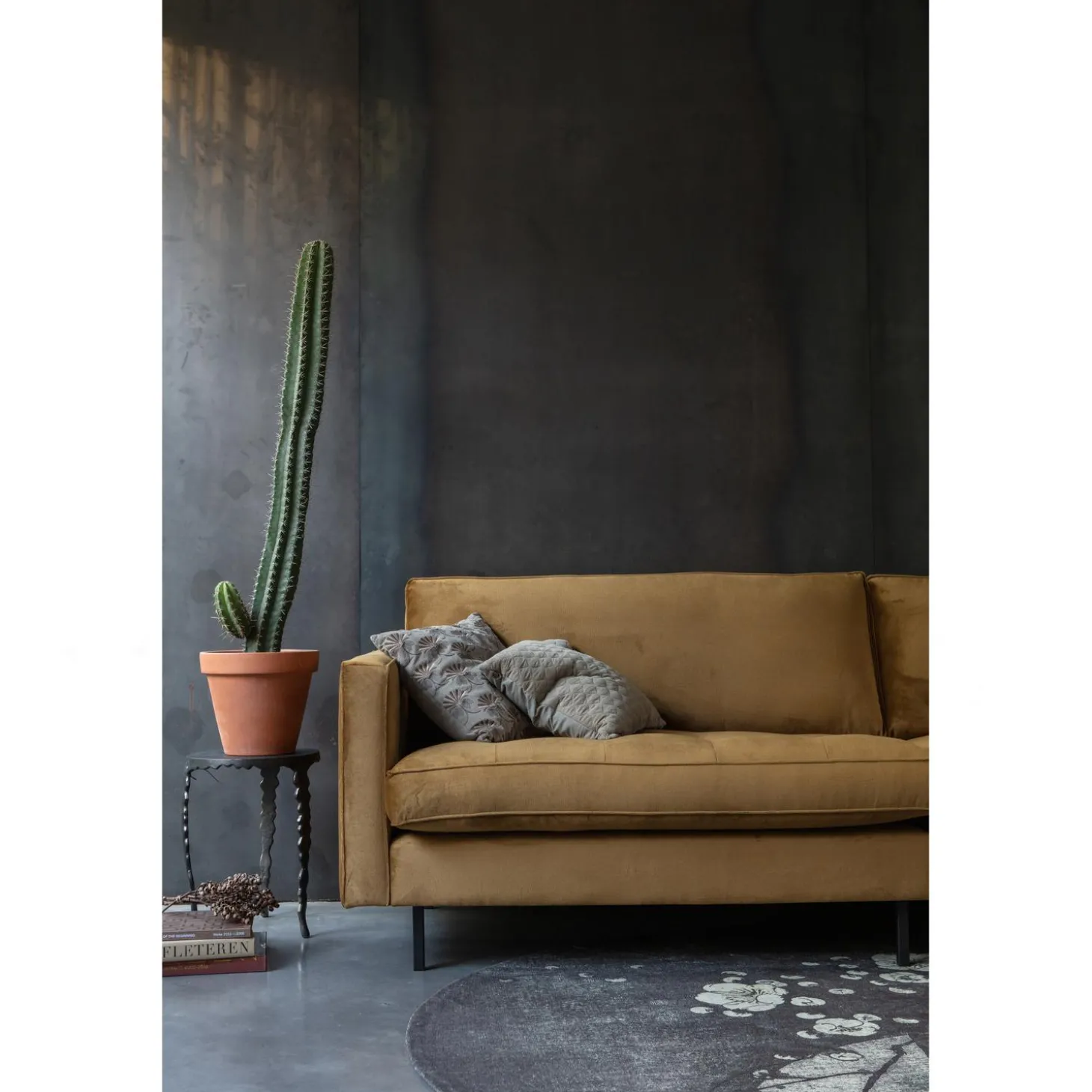 rodeo-classic-3-zits-bank-velv-uGAaJNlb-1.webp Hot WOOOD Rodeo Classic 3-zits Bank Velvet Honinggeel