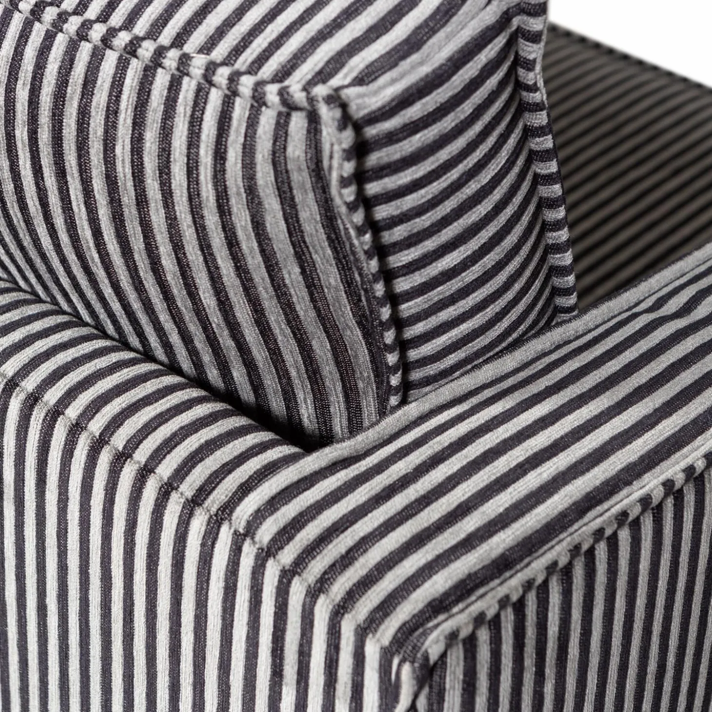 rodeo-fauteuil-streep-zwartgri-fpEEVrDy-3.webp Best WOOOD Rodeo Fauteuil Streep Zwart/grijs