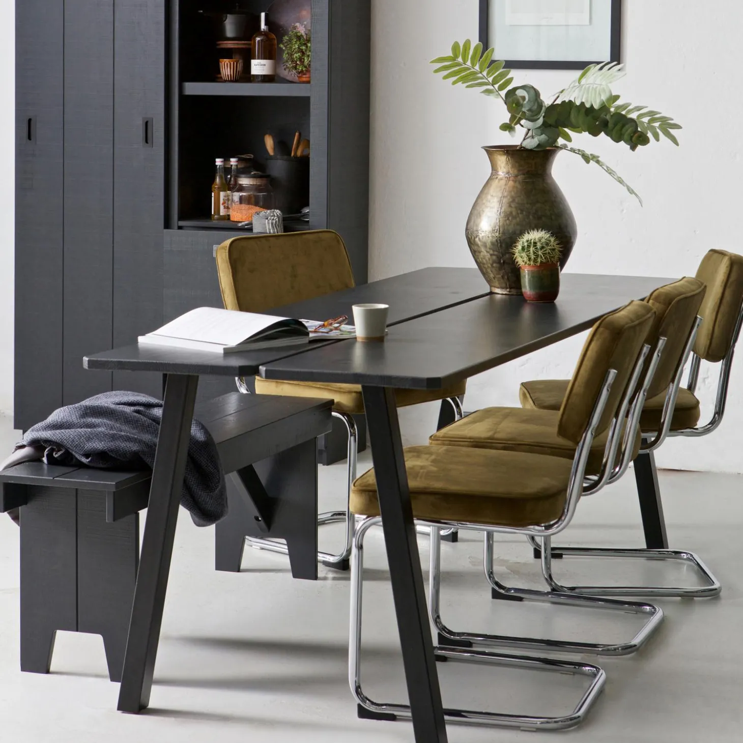 slide-kast-barn-bezaagd-mat-zw-jxqMwoBp-2.webp Discount WOOOD Slide Kast Barn Bezaagd Mat Zwart