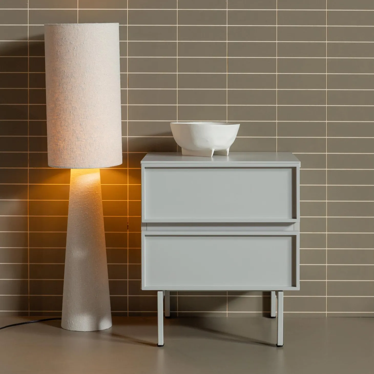 tours-ladekastnachtkastje-2-la-ejkHDOxE-2.webp Sale WOOOD Tours Ladekast/nachtkastje 2 Lades Melamine/MDF Zand