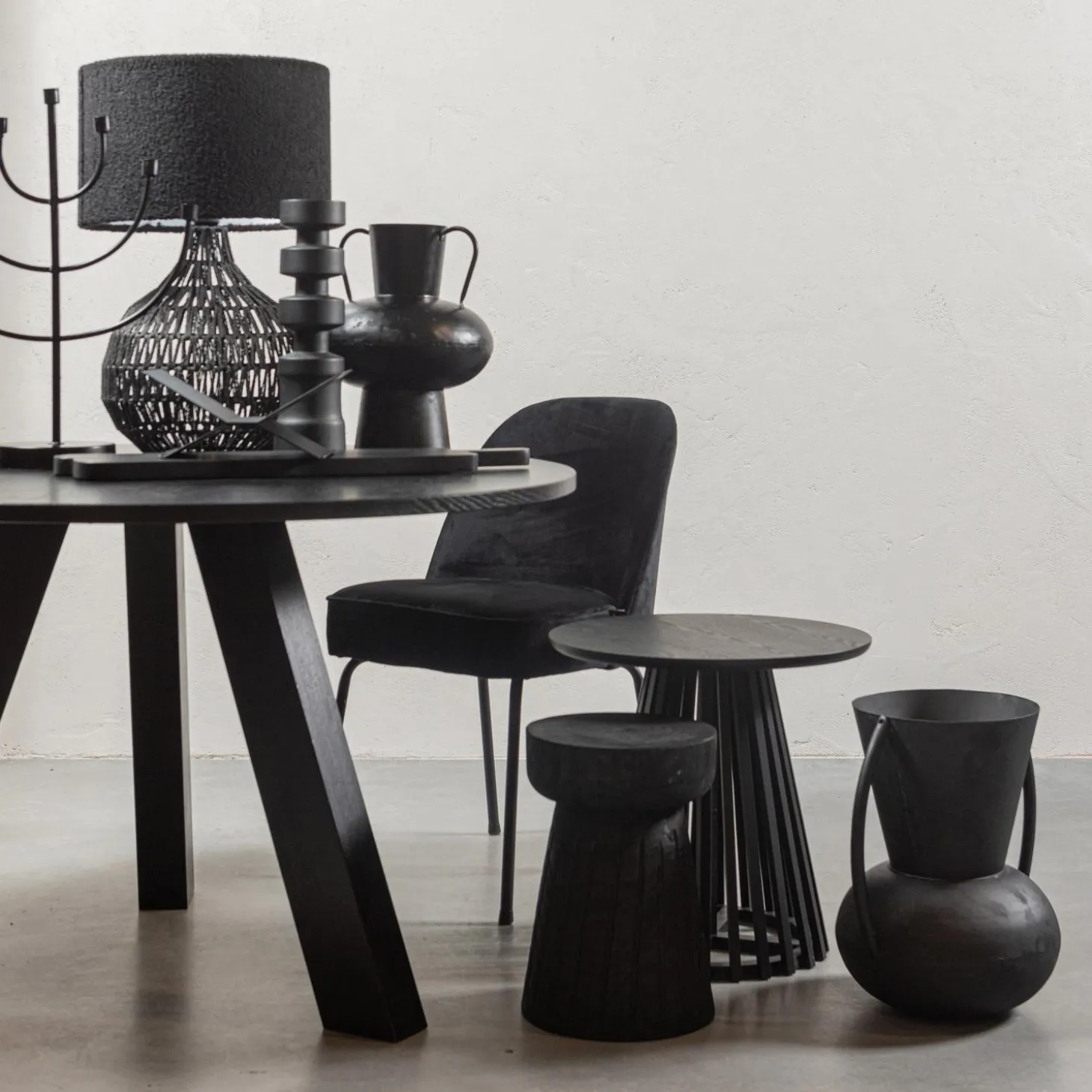 vogue-eetkamerstoel-velvet-zwa-DOKOfgzI-1.webp Best WOOOD Vogue Eetkamerstoel Velvet Zwart